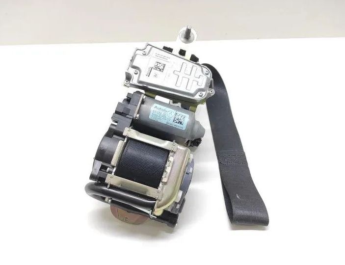 MERCEDES-BENZ E-Class W212/S212/C207/A207 (2009-2016) Forreste højre sikkerhedssele 610035800D 22719485