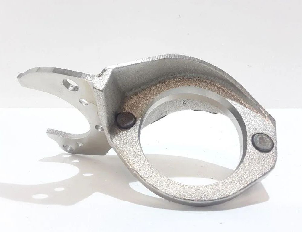 BMW 7 Series E65/E66 (2001-2008) Udstødningsbøjlebeslag 7946045 31498341