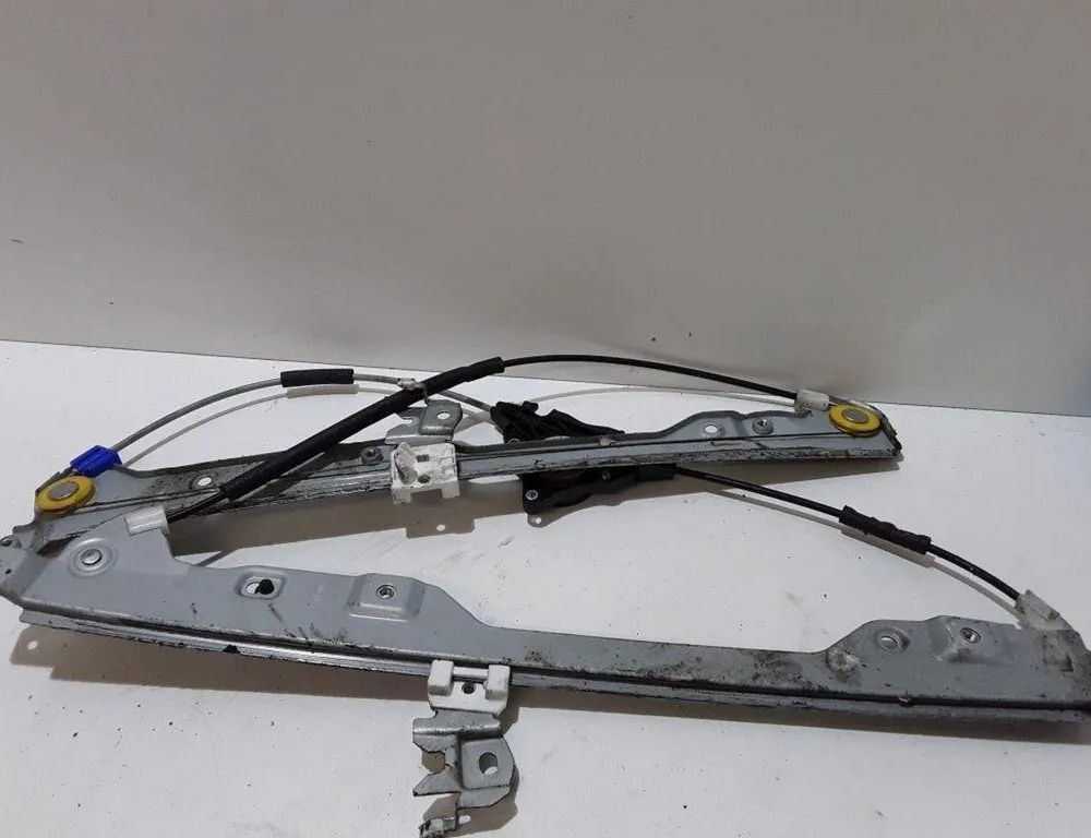 NISSAN X-Trail T31 (2007-2014) Bageste højre dør vinduesregulator 31557865