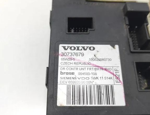 VOLVO S40 2 generation (2004-2012) Forreste venstre dør vinduesregulator motor 30737679 31987690