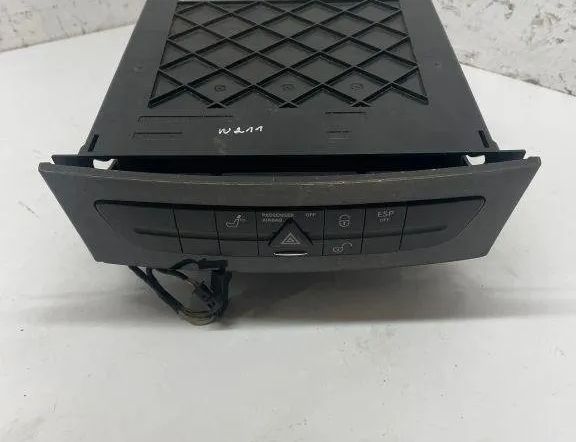 MERCEDES-BENZ E-Class W211/S211 (2002-2009) Afbrydere A2116800552 30348062