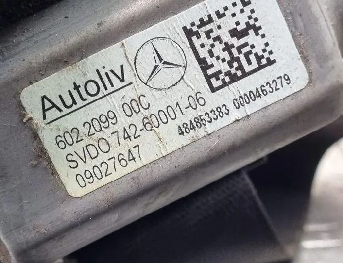 MERCEDES-BENZ E-Class W211/S211 (2002-2009) Forreste højre sikkerhedssele 2118605686,602209900C,609098200B 24173467