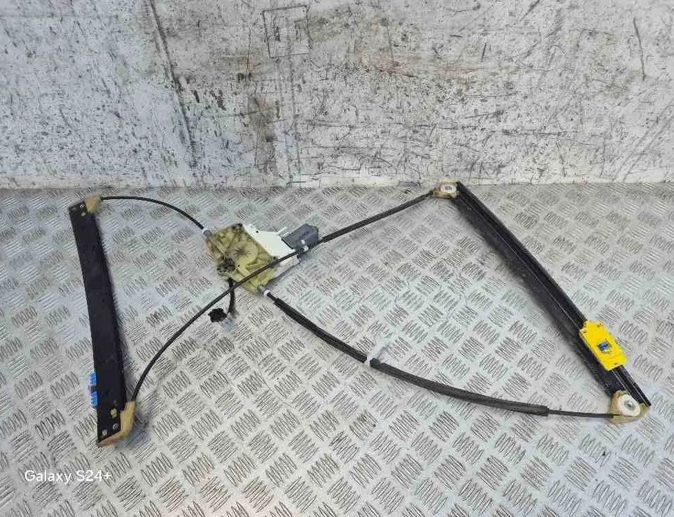 AUDI A6 C6/4F (2004-2011) Forreste højre dør vinduesregulator 4F0837462D,8K0959802A 32406062