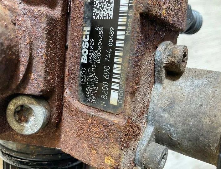 NISSAN X-Trail T31 (2007-2014) Brændstofpumpe 8200804288,0445010170,8200690744 22251483