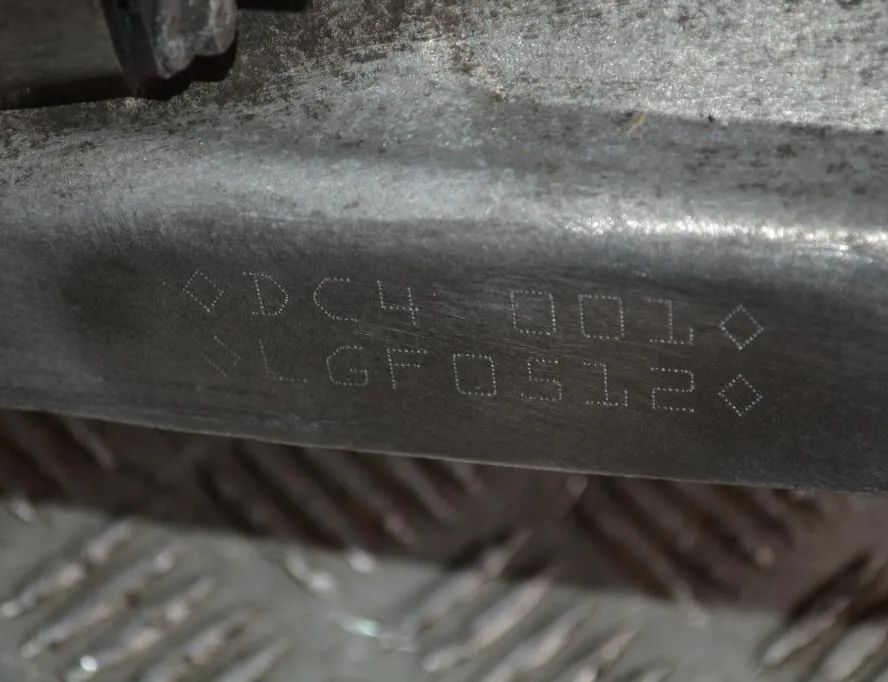 RENAULT Scenic 3 generation (2009-2015) Gearkasse DC4001 33009508