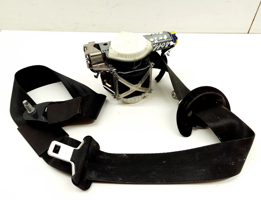 PEUGEOT 5008 1 generation (2009-2016) Forreste højre sikkerhedssele 9681974380 15494256