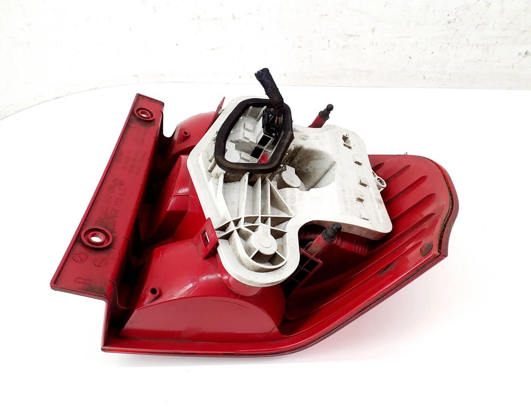 SKODA Yeti 1 generation (2009-2018) Baglygte højre baglygte 5L0945112,5L0945258,5L0945096 29083363