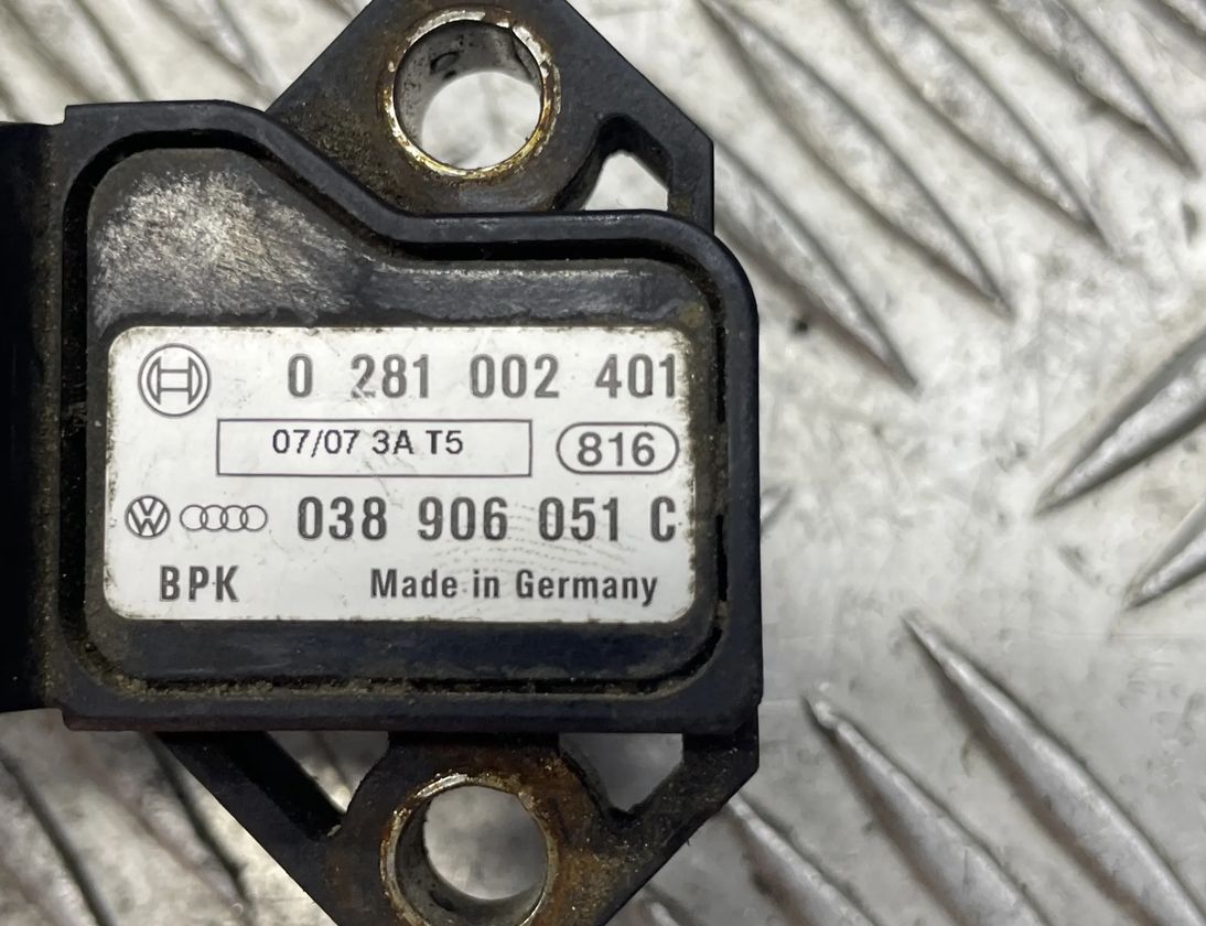 VOLKSWAGEN Touran 1 generation (2003-2015) Lufttrykssensor 038906051C 26060468