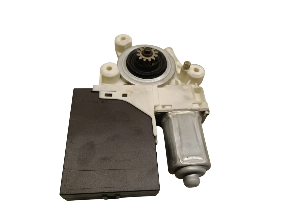 VOLVO S40 2 generation (2004-2012) Forreste venstre dør vinduesregulator motor 30737675 31047955