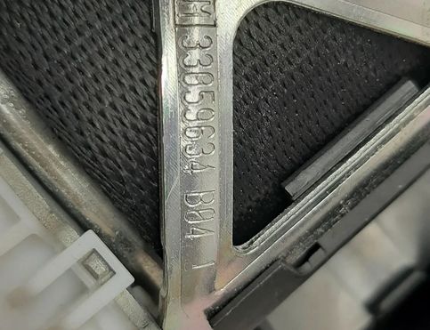 BMW 4 Series F32/F33/F36 (2013-2020) Forreste højre sikkerhedssele 34097872,33041289,33035173,7130277,33052211,33059634,34097872C 13359122