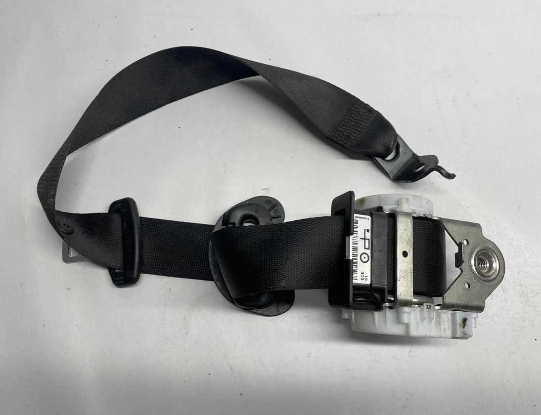 BMW 2 Series F22/F23 (2013-2020) Venstre forreste sikkerhedssele 34097872 15294824