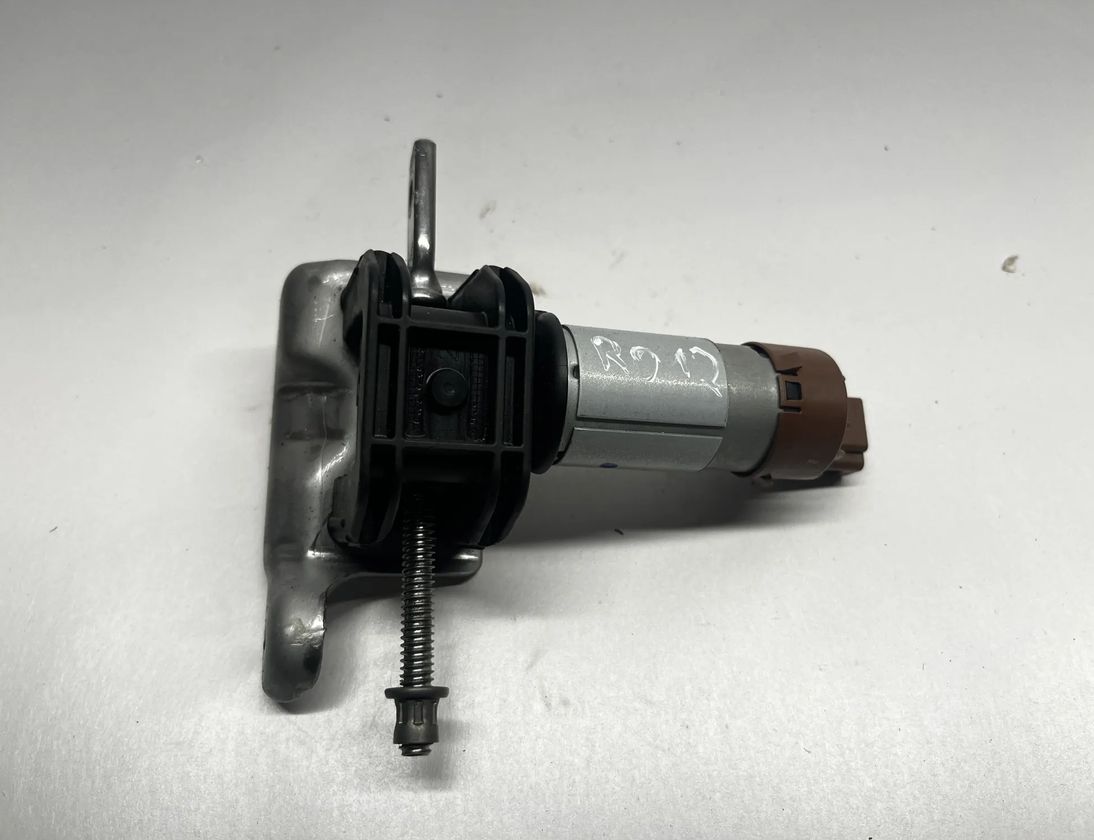 BMW 5 Series Gran Turismo F07 (2010-2017) Forreste venstre sæde kontrolmotor 150609,C06710-103 17832024