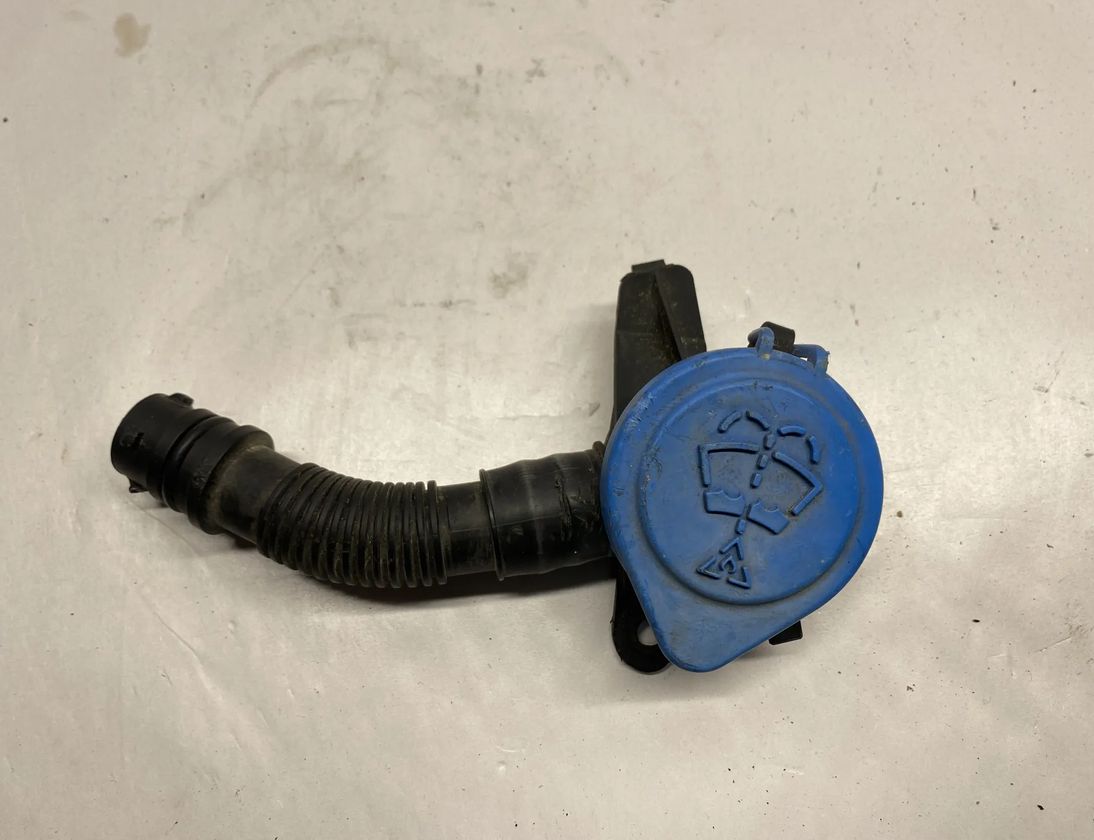 BMW 1 Series F20/F21 (2011-2020) Vaskebeholdertank 7241664 17925493