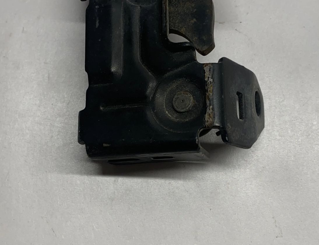 MERCEDES-BENZ C-Class W204/S204/C204 (2004-2015) Motorhjelmlås A2048800260,2048800260 20677504