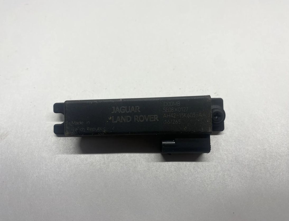 LAND ROVER Range Rover Sport 1 generation (2005-2013) Antenne AH42-15K603-AA,3031271001,AH4215K603AA 22737878