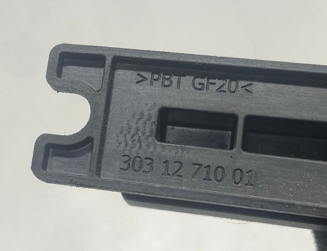 LAND ROVER Range Rover Sport 1 generation (2005-2013) Antenne AH42-15K603-AA,3031271001,AH4215K603AA 22737878