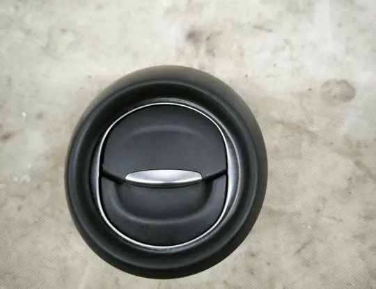 RENAULT Captur 1 generation (2013-2019) Gitter 687608143R 29957194