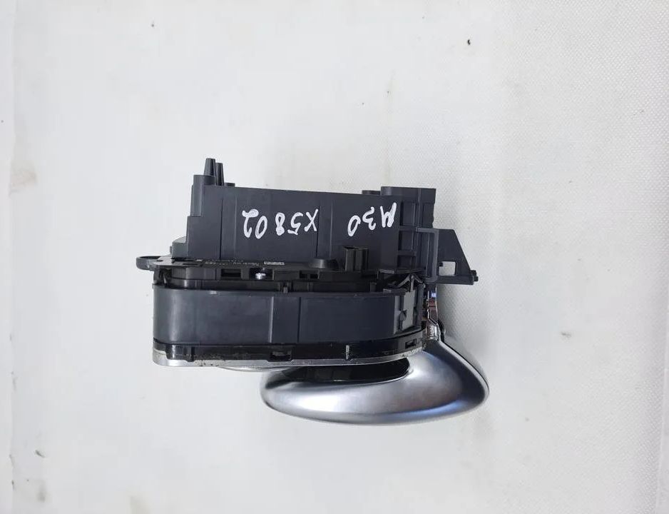 MERCEDES-BENZ C-Class W205/S205/C205 (2014-2023) Navigationskontrolenhed A2059004113,A2059008917,A2059008018,A2059005915,A2059057203 30134871