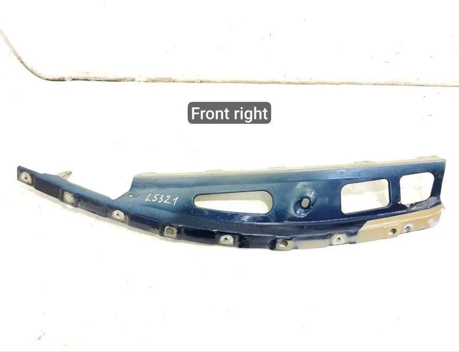 MASERATI GranTurismo 1 generation (2007-2020) Forreste højre skærmholder 33035493