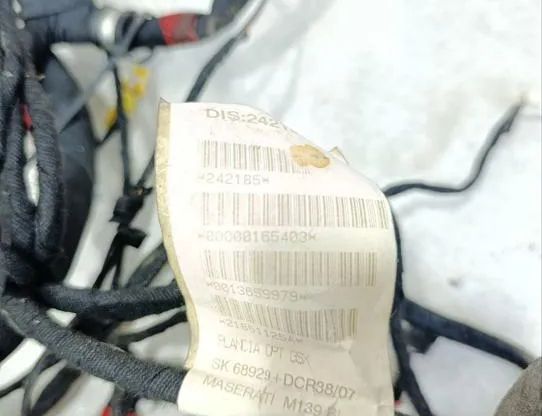 MASERATI GranTurismo 1 generation (2007-2020) Andre ledninger lom 0013659979,233922,233920,242185,21851125A,620204 33040772