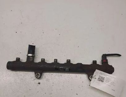 RENAULT Laguna 2 generation (2001-2007) Brændstofskinne 0445214078,8200396999 23935196