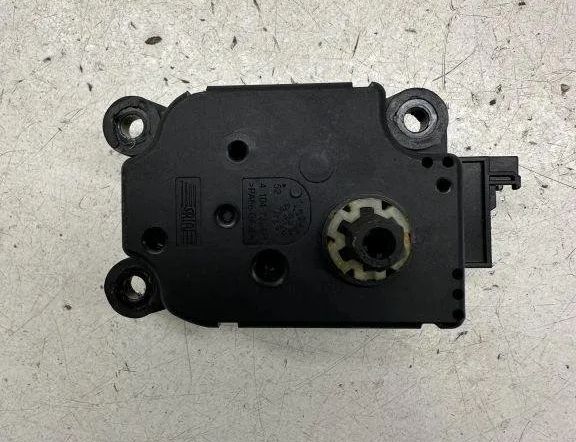 MERCEDES-BENZ E-Class W211/S211 (2002-2009) Kabinevarmer klapmotoraktuator EAB502,A2038201642 30586930