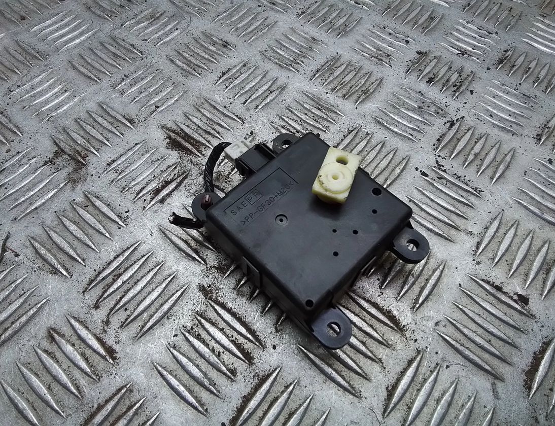 NISSAN X-Trail T31 (2007-2014) Aircondition luftstrømsventilmotor 3k01030840 23821546