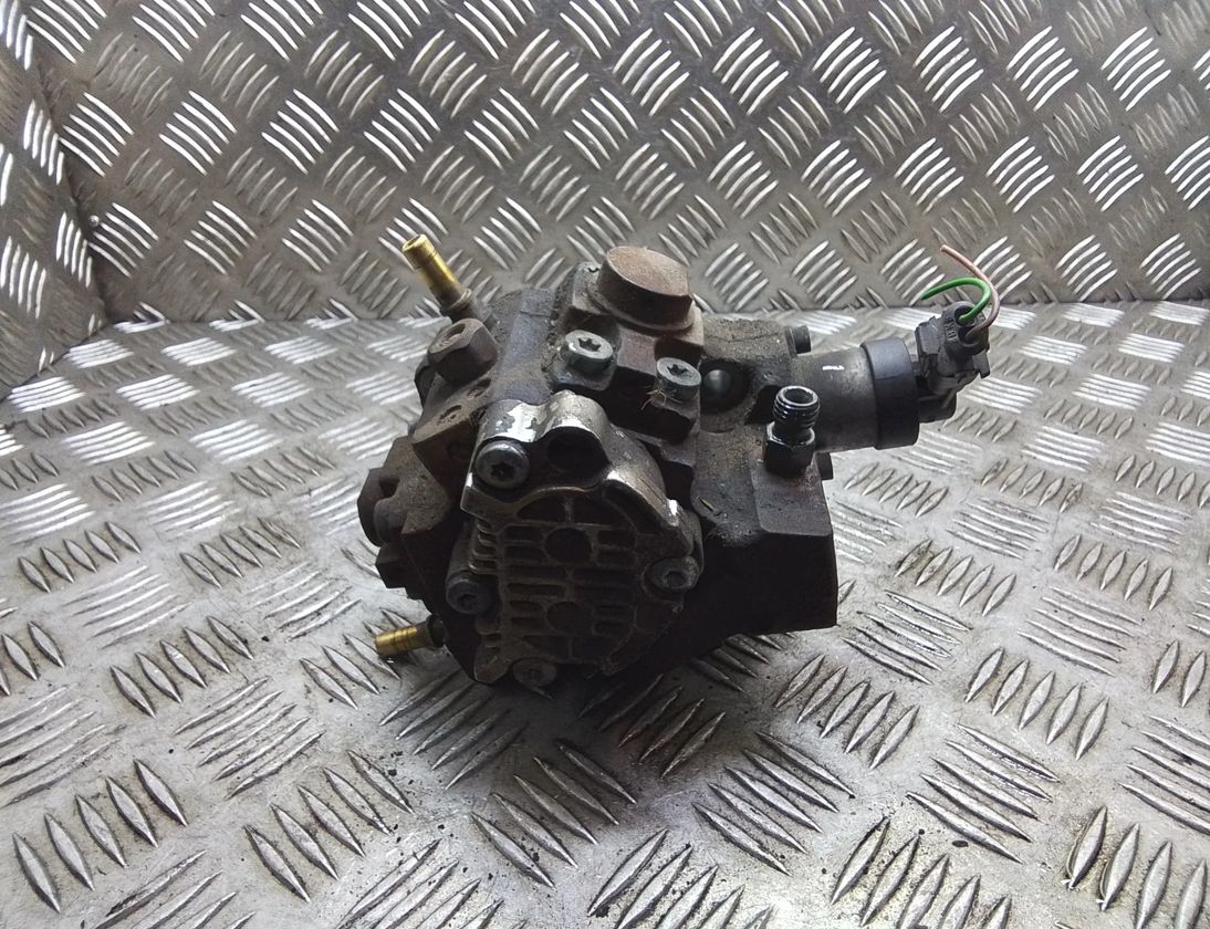 NISSAN Qashqai 1 generation (2007-2014) Højtryksbrændstofpumpe h8200690744,8200690744,0445010170,8200804288 27818989