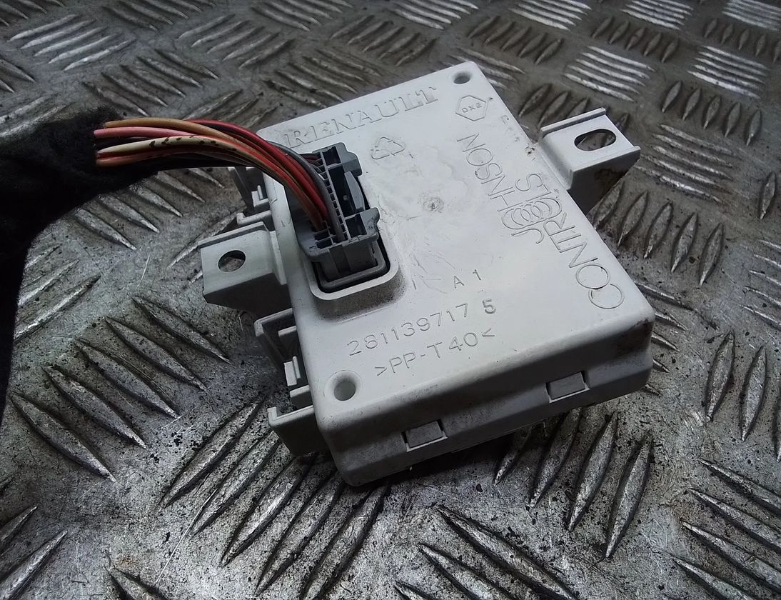 OPEL Movano 2 generation (B) (2010-2021) Andre kontrolenheder 283466187r,281139717,2811397175 28224194