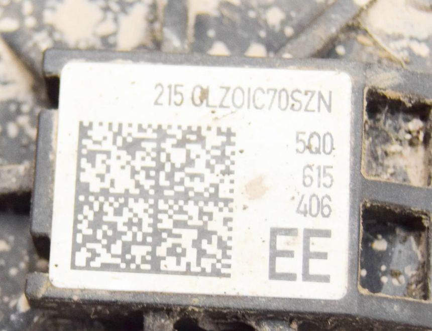 VOLKSWAGEN T-Roc 1 generation (2017-2024) Højre bagbremsekaliber 5Q0615406EE 12011353