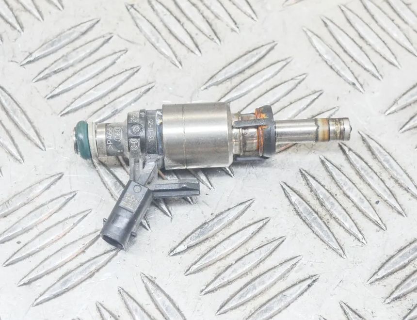 VOLKSWAGEN Golf 7 generation (2012-2024) Brændstofinjektor 06L906036K,0261500244 12560205