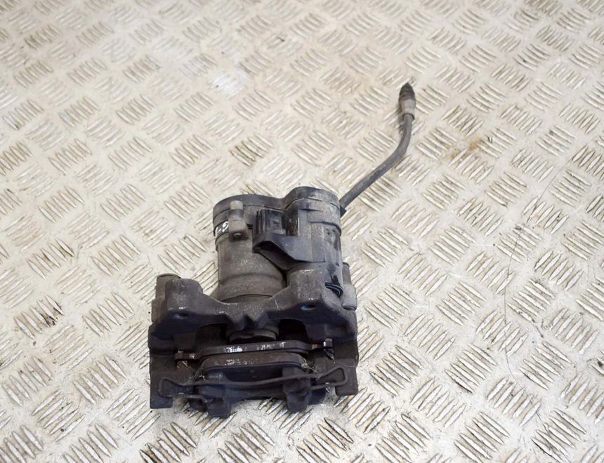 VOLKSWAGEN Golf 7 generation (2012-2024) Højre bagbremsekaliber 5Q0615406EE 15225339