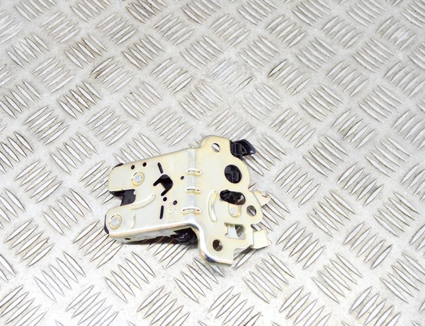 AUDI A1 8X (2010-2020) Bagklaps bagklaplås 8R0827505A 17813999