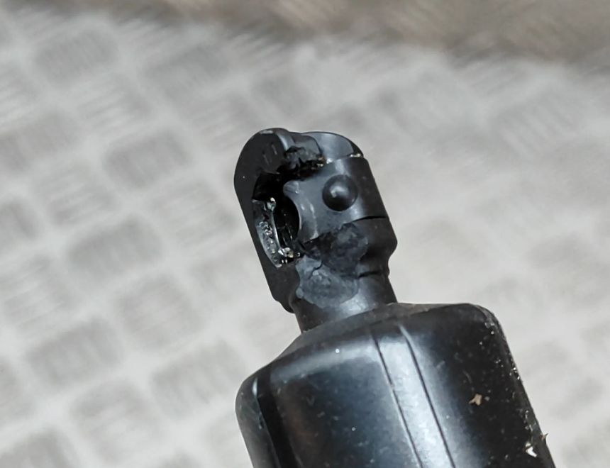 VOLVO XC60 2 generation (2017-2024) Højre side bagklap gasfjeder 32296915 20511034