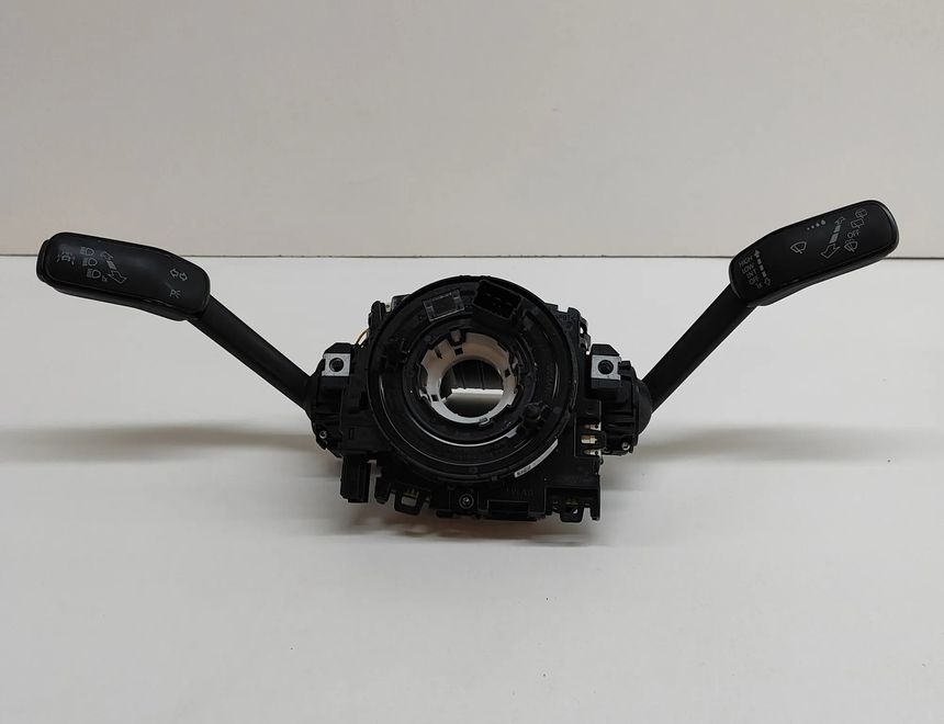 VOLKSWAGEN Golf R 7 generation (2013-2019) Indikatorviskerarmkontakt 5Q0953549C,5Q0953513AJ,5Q0953507DD 21645140