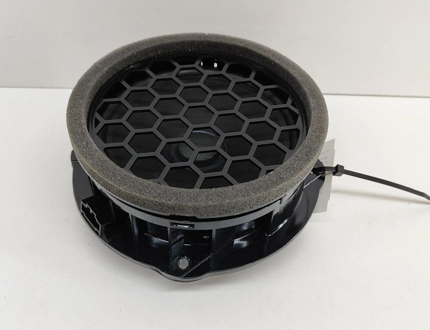 SKODA Scala 1 generation (2019-2023) Forreste venstre dørhøjttaler 3V0035411J 23990890