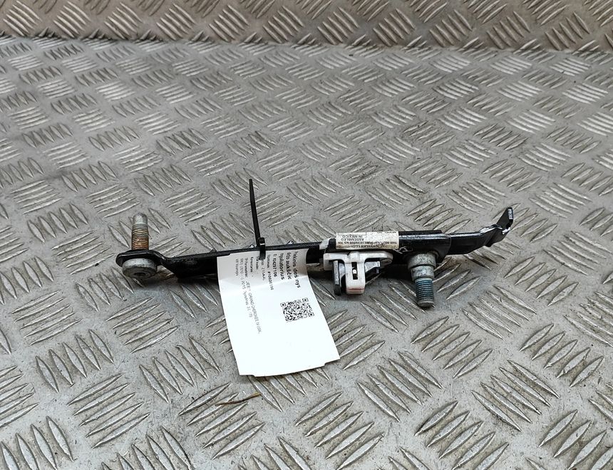 JEEP Grand Cherokee 4 generation (WK) (2004-2024) Højre forreste sikkerhedssele højdejuster 4610241AD,4610-241AD,04610241AD 24297106