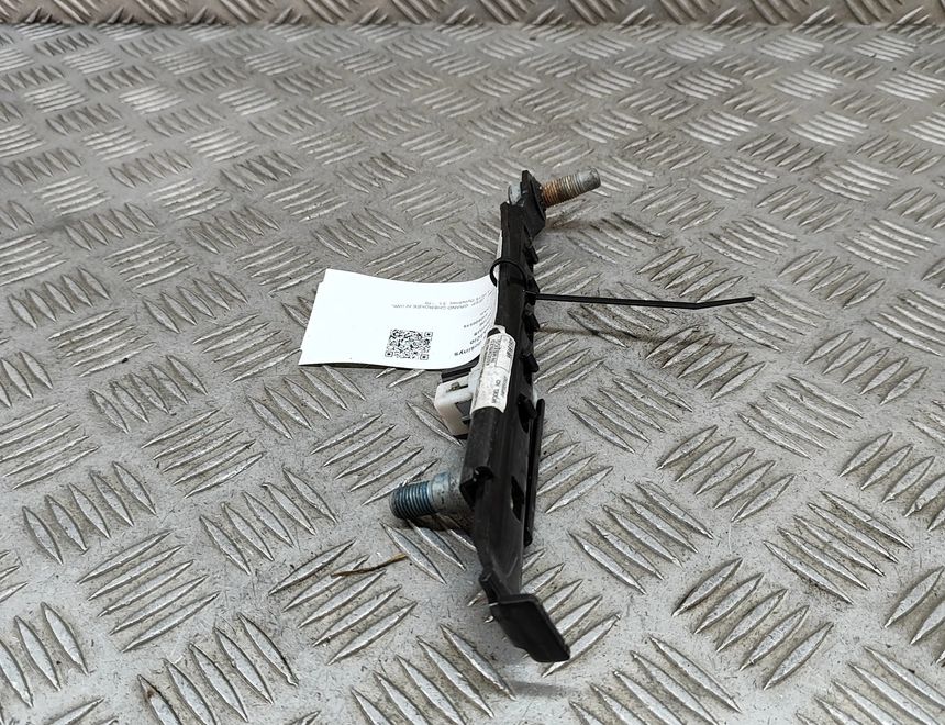 JEEP Grand Cherokee 4 generation (WK) (2004-2024) Højre forreste sikkerhedssele højdejuster 4610241AD,4610-241AD,04610241AD 24297106