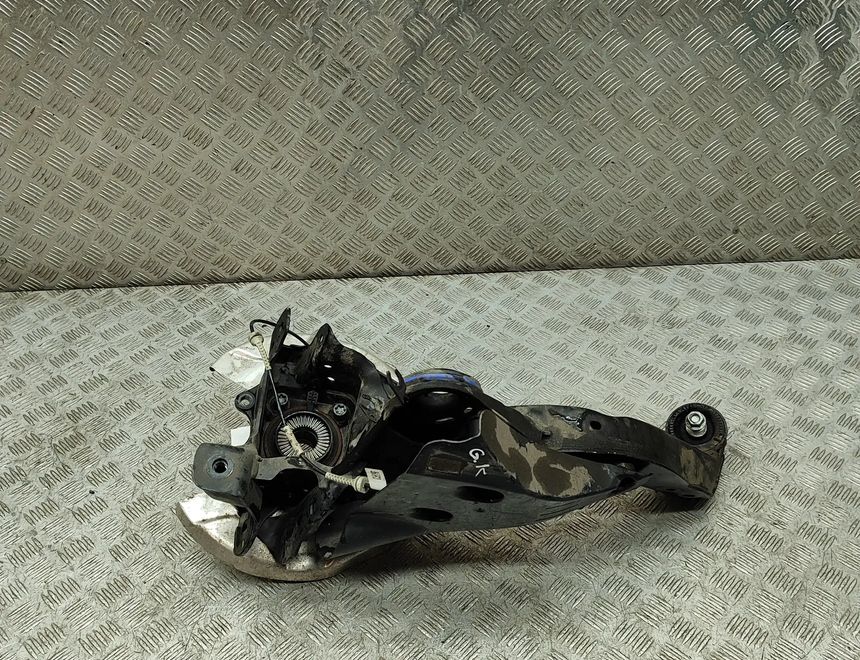 BMW Prius 3 generation (XW30) (2009-2015) Venstre baghjulsnav 6894209,8834930 27635636