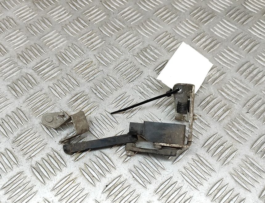 BMW i3 I01 (2013-2024) Højdeniveausensor bag venstre 6870000,6855668 28049588