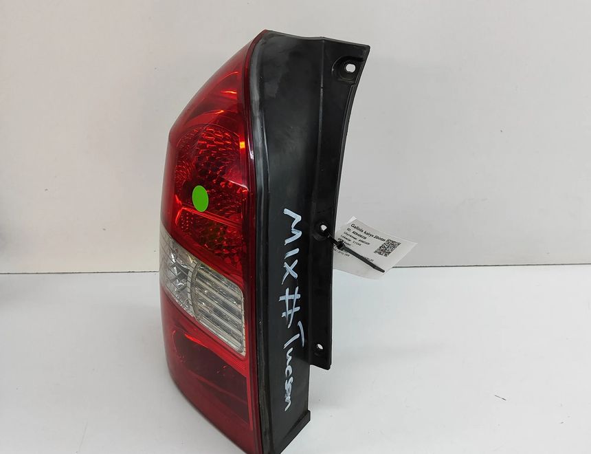 HYUNDAI Tucson 2 generation (2009-2015) Venstre baglygte 92401-2E010 29406338