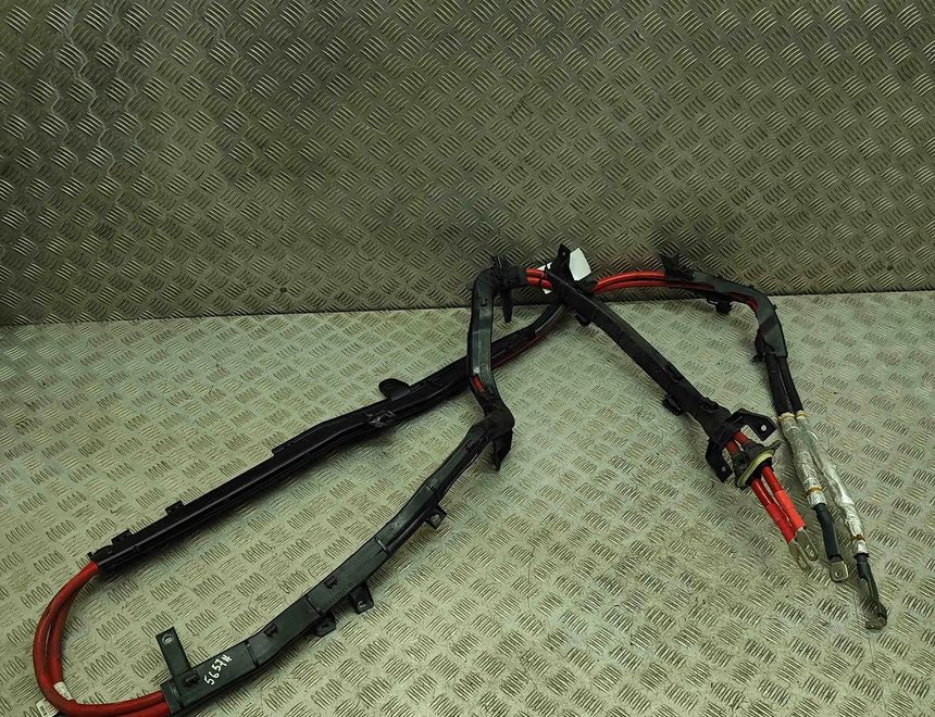 BMW 5 Series G30/G31 (2016-2023) Positivt batterikabel 6807332,6807331 32409960