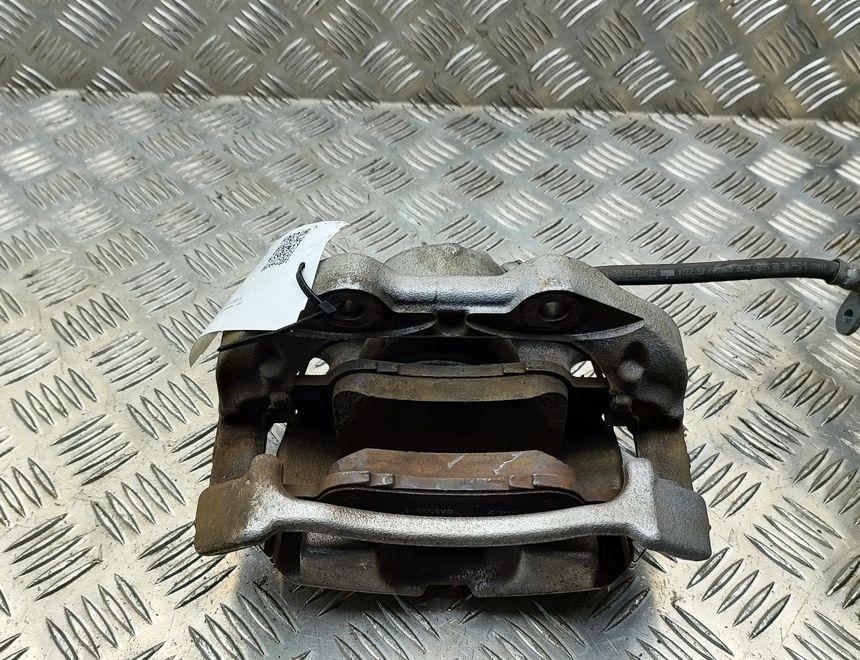 PEUGEOT 2008 2 generation (2019-2023) Forreste højre bremsekaliber 9836308080 32764170