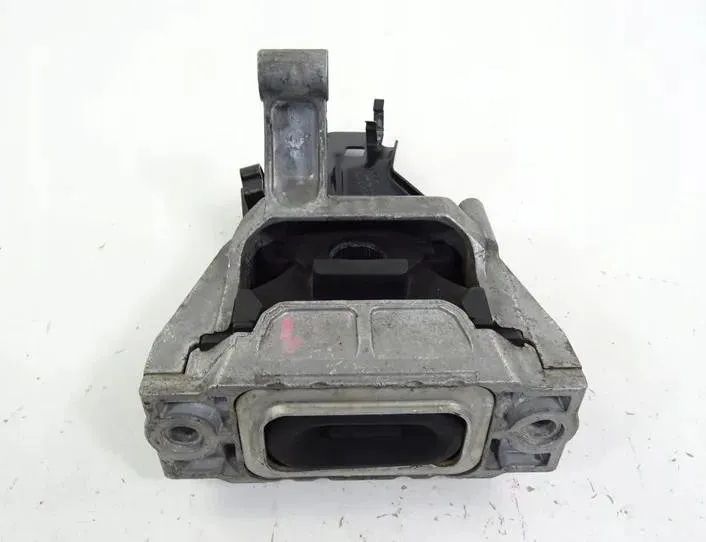 VOLKSWAGEN Tiguan 1 generation (2007-2017) Motorophæng foran 5N0131552E 26057293