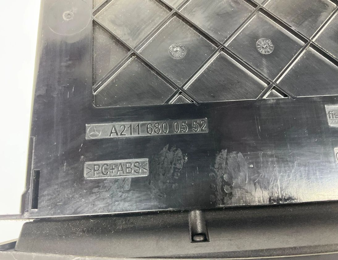 MERCEDES-BENZ E-Class W211/S211 (2002-2009) Afbrydere A2116800552 29957683
