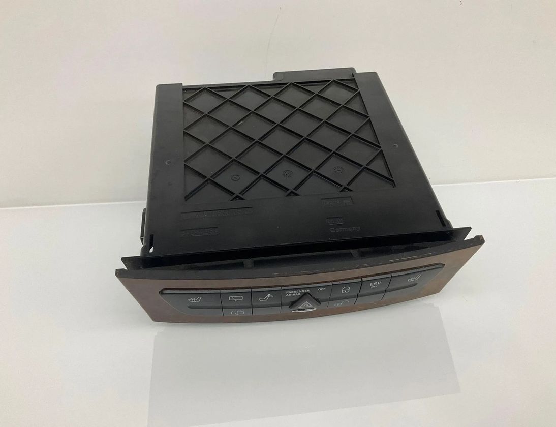 MERCEDES-BENZ E-Class W211/S211 (2002-2009) Afbrydere A2116800552 29957683