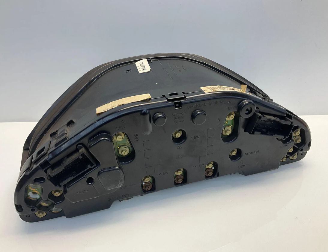 MERCEDES-BENZ E-Class W210 (1995-2002) Speedometer 2105401248,A2105401248 29957769