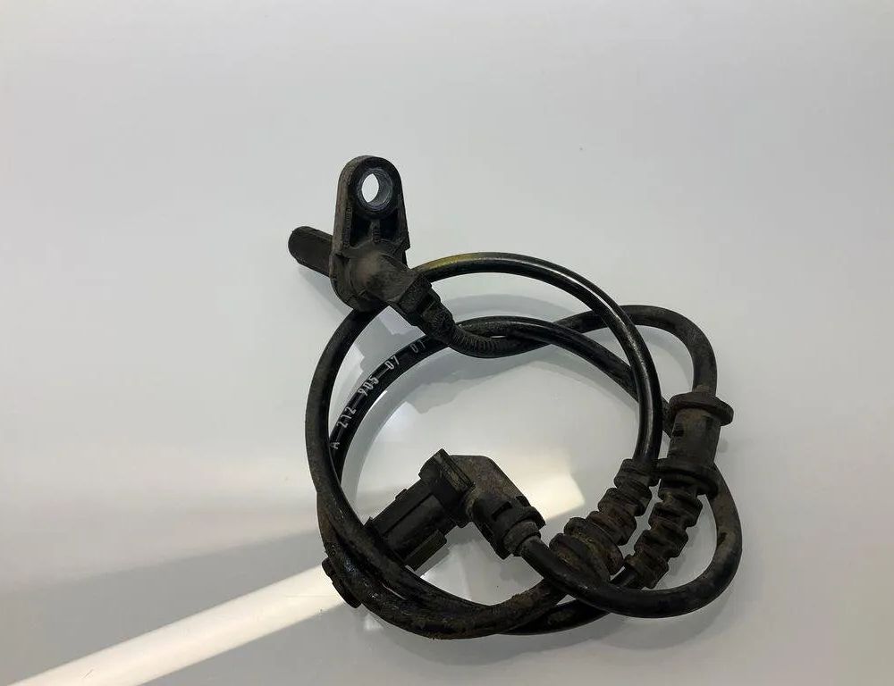 MERCEDES-BENZ E-Class W212/S212/C207/A207 (2009-2016) ABS-sensor forreste højre A2129050701 30770384