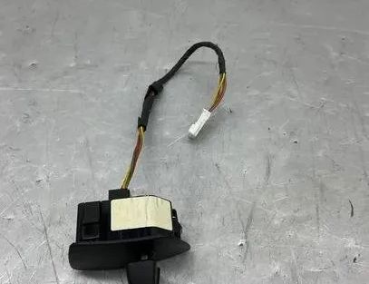 BMW 5 Series F10/F11 (2009-2017) Kontrolknap til ratposition 9188877 22449332