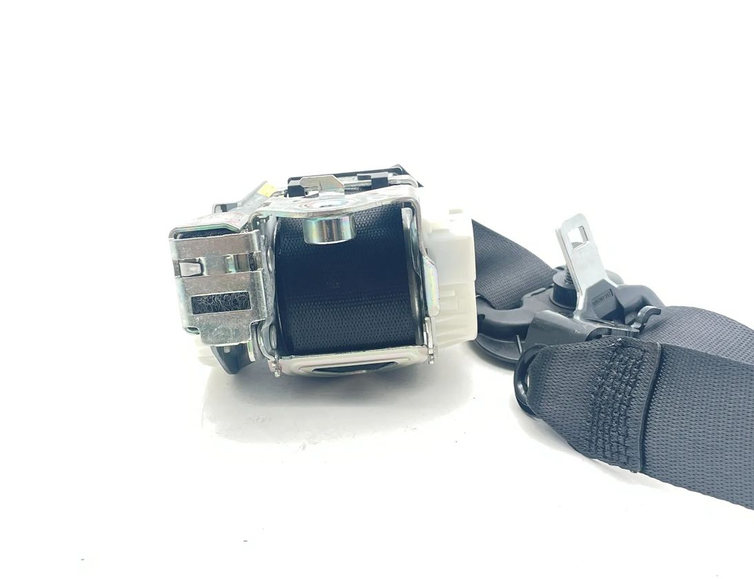 BMW 4 Series F32/F33/F36 (2013-2020) Forreste højre sikkerhedssele 34119627 31726049